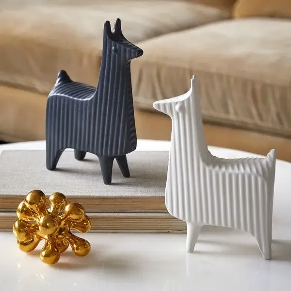 minimal llama