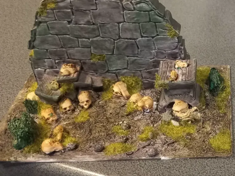 Warhammer Necros Mauerstück