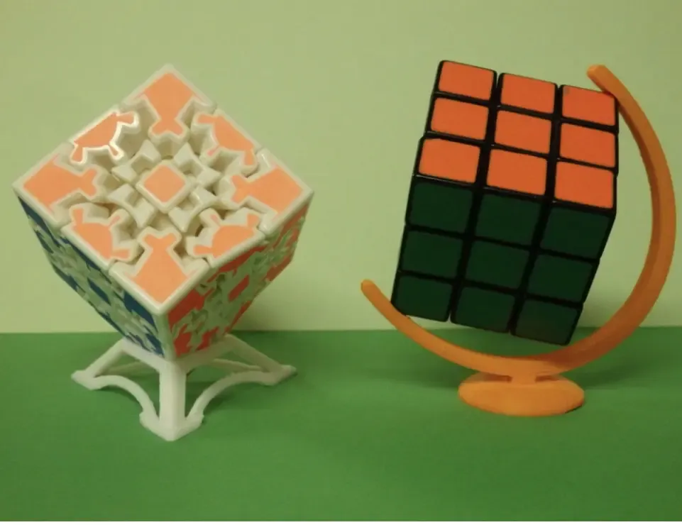 Rubik's cube stand