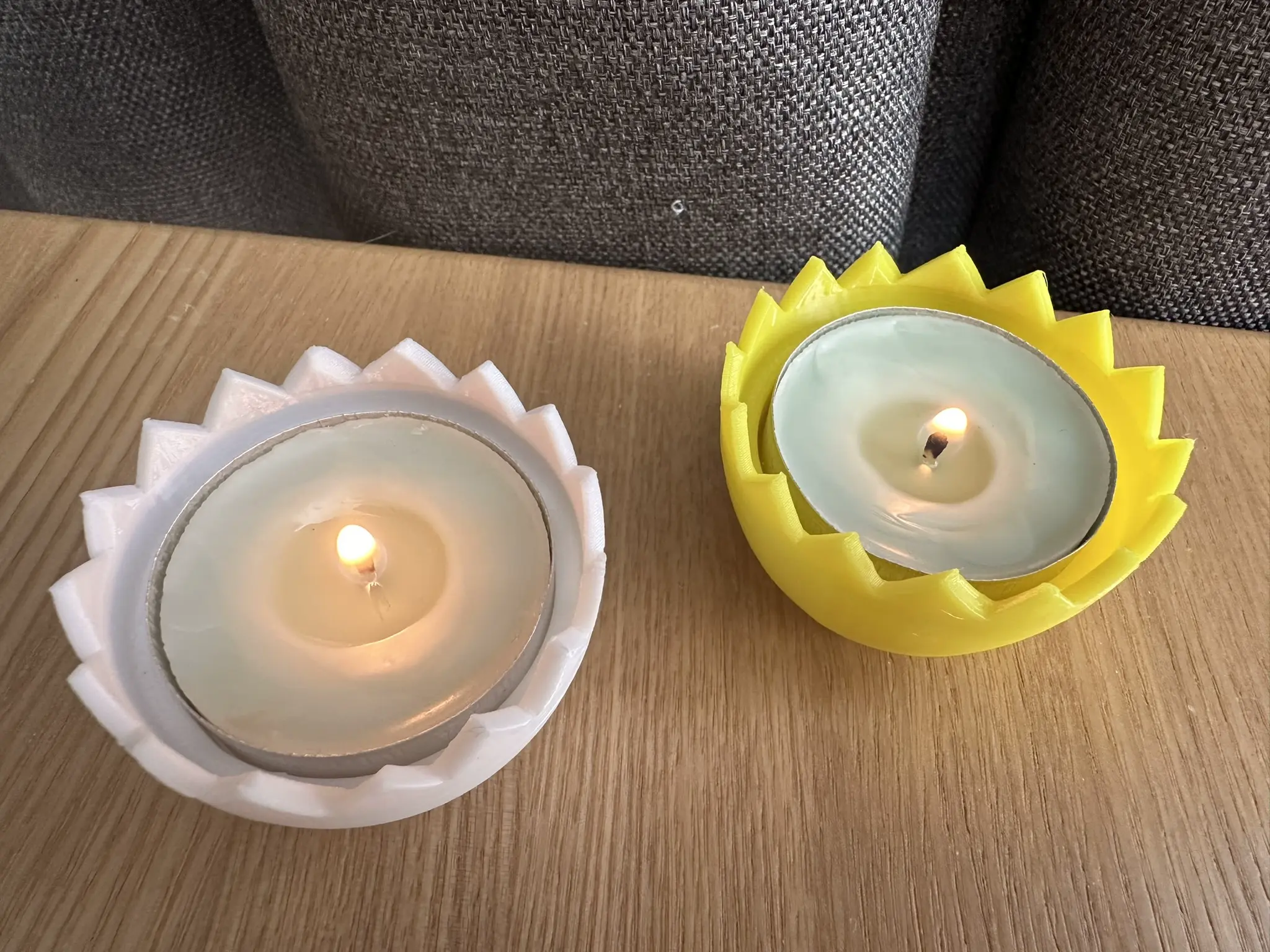 Easter egg tea light candle holder