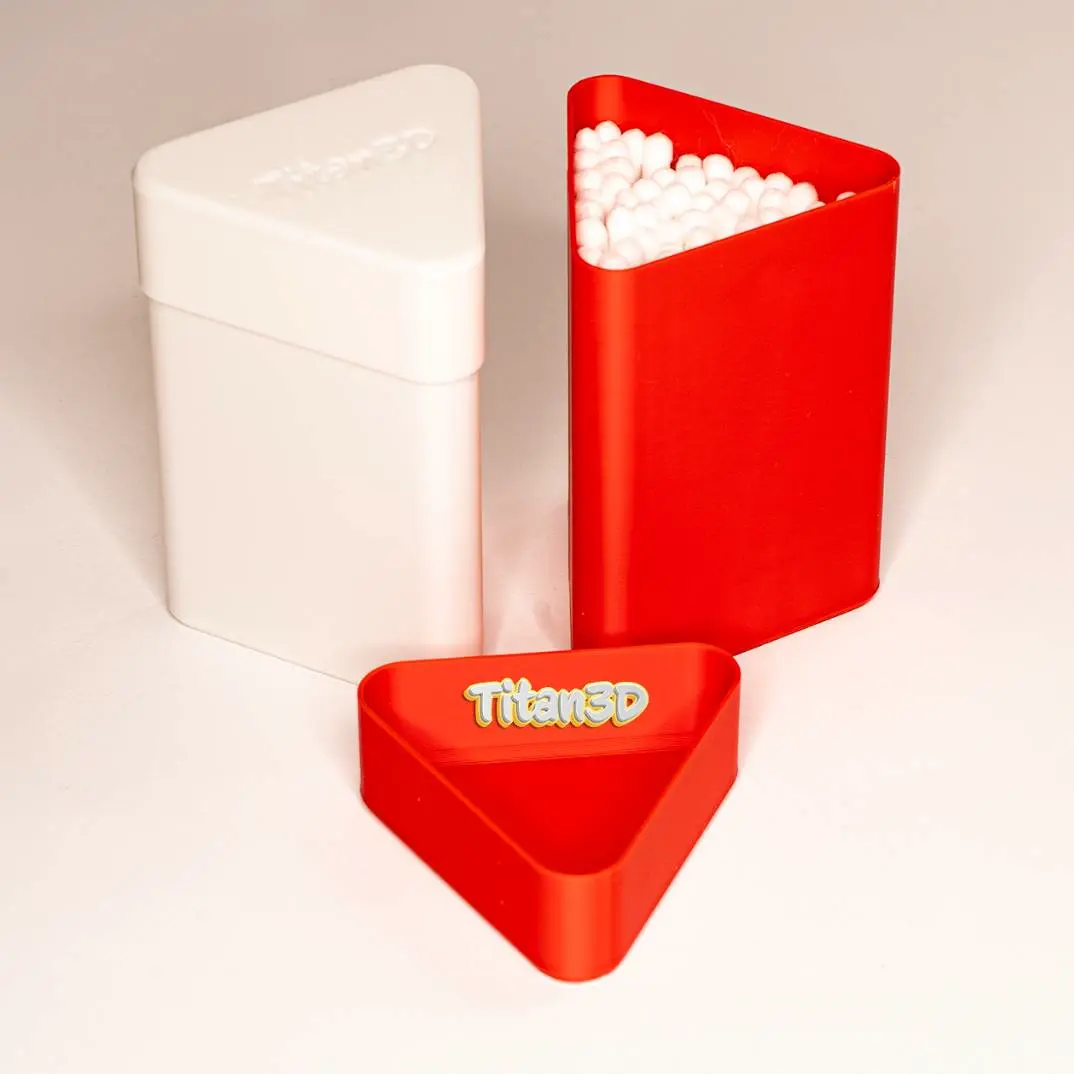 Simple Travel Container