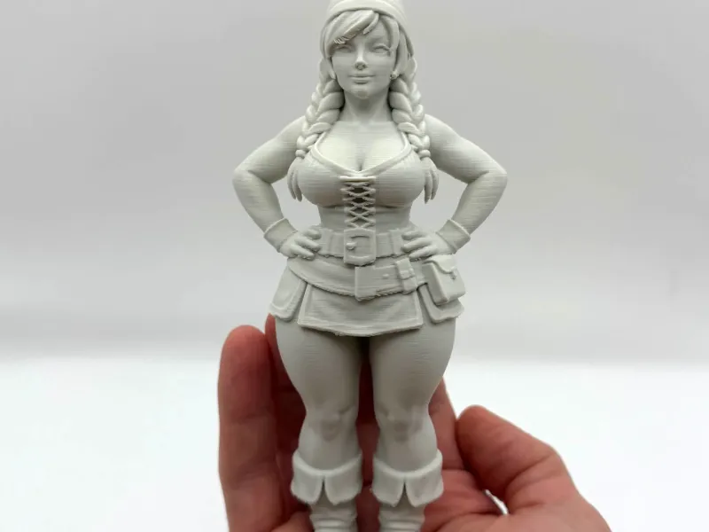 美しい女性のノーム