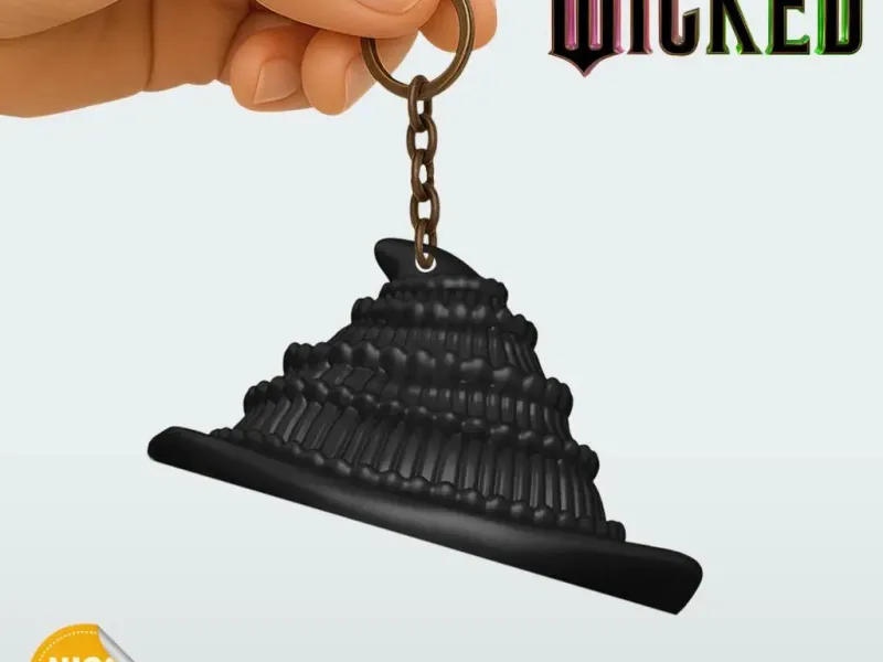 Elphaba's hat keychain - wicked