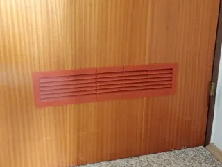 Door ventilation grille
