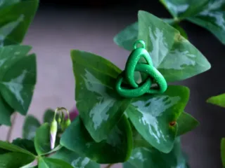 Celtic Knot - Trinity Pendant