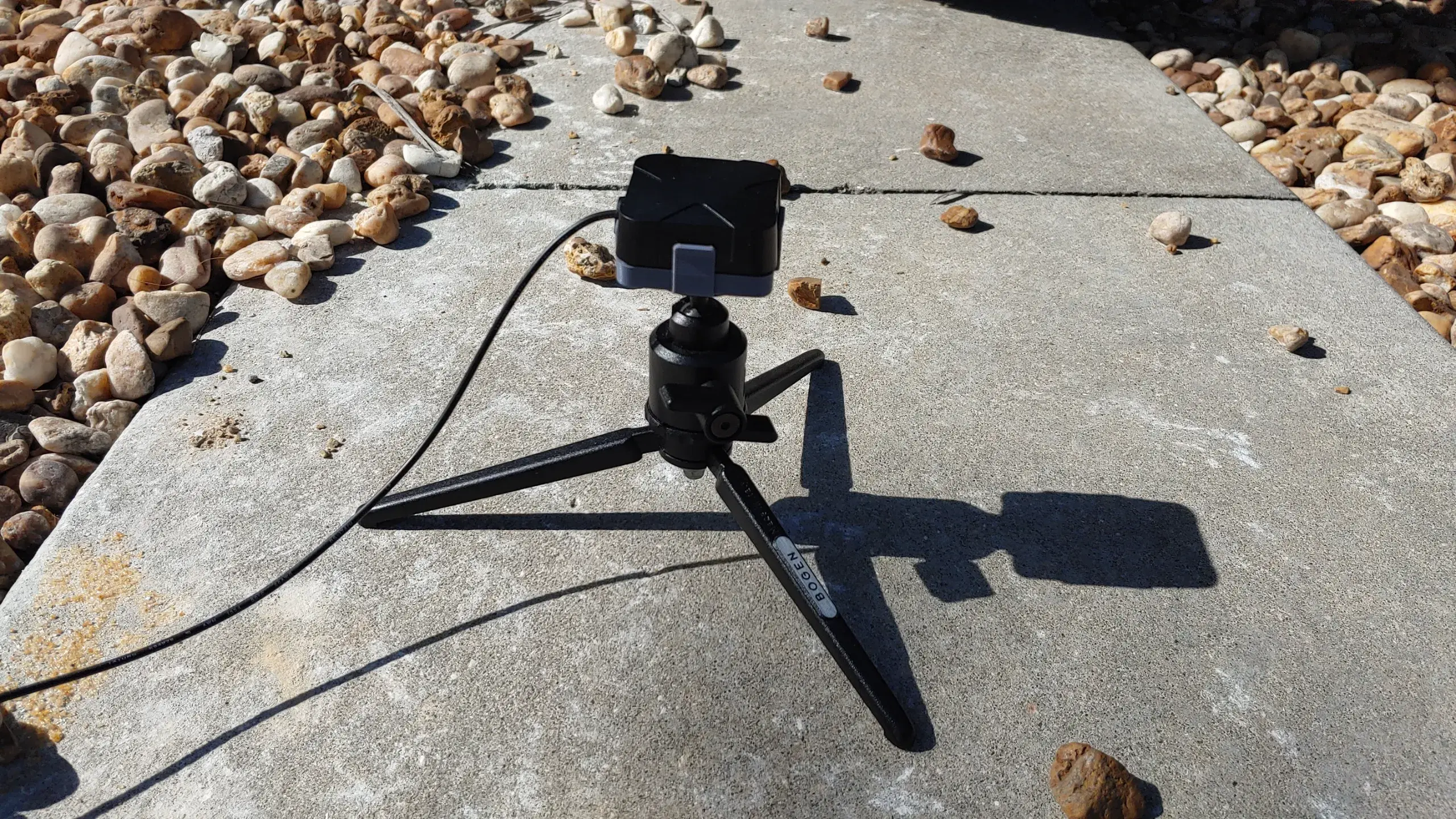 Free Other STL Download - 1/4-20 Adapter/Holder for Here+ RTK Base ...