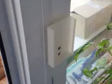 Supporto per il montaggio a parete del telecomando-1