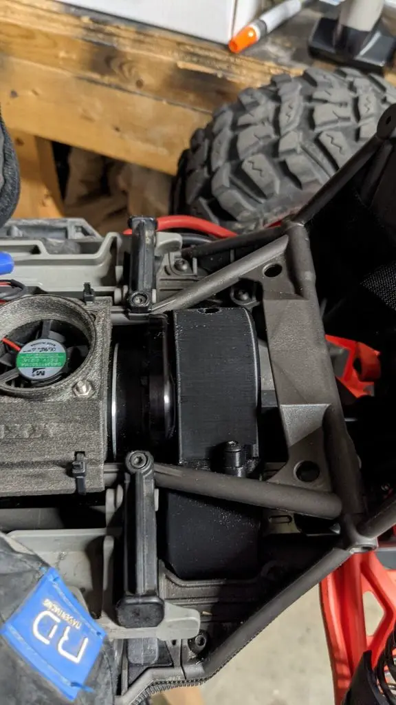 X-Maxx Two Piece Gear Cover - Improved