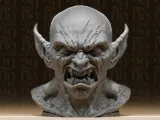 #084 Terrifying Demonic Vampire Head Bust-1