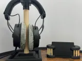 Modern Headset Stand – Wood & 3D Print Hybrid-0