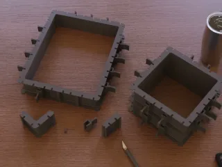 Adjustable Mold Housing