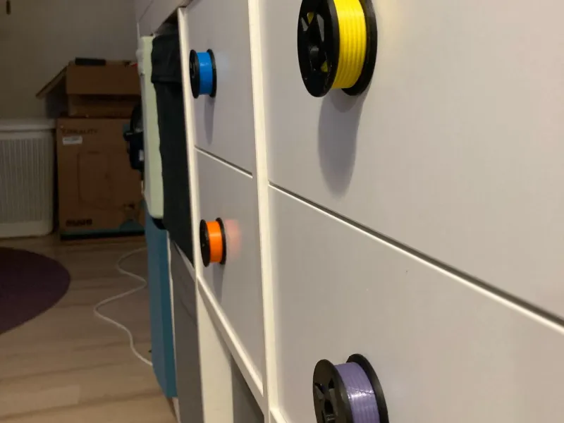 Manopola per cassetto rotolo di filamento