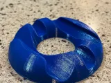 Donut phone stand-1