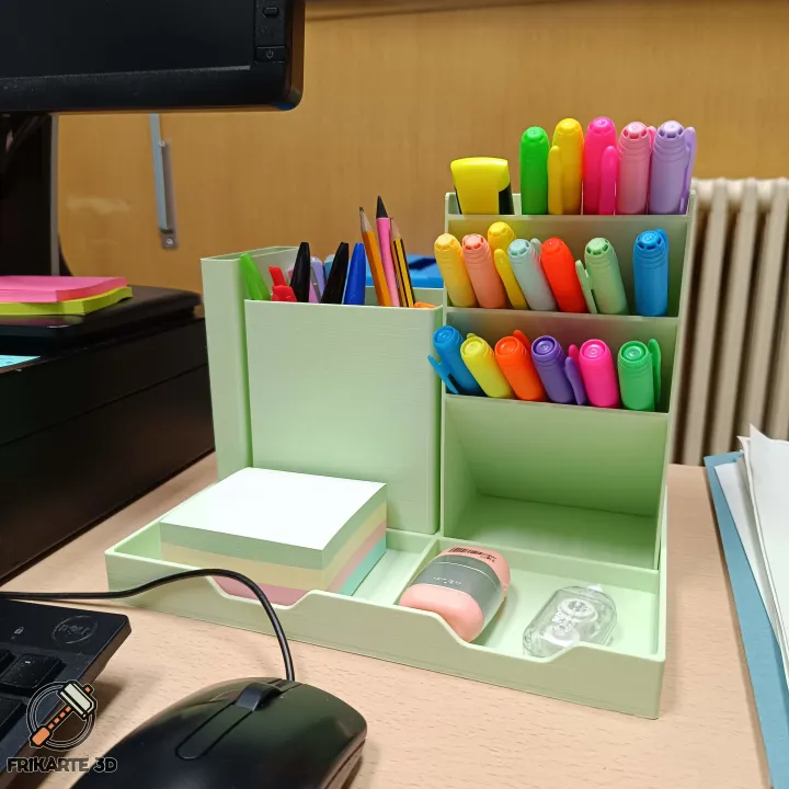 Designer activity designer Frikarte3D's model 