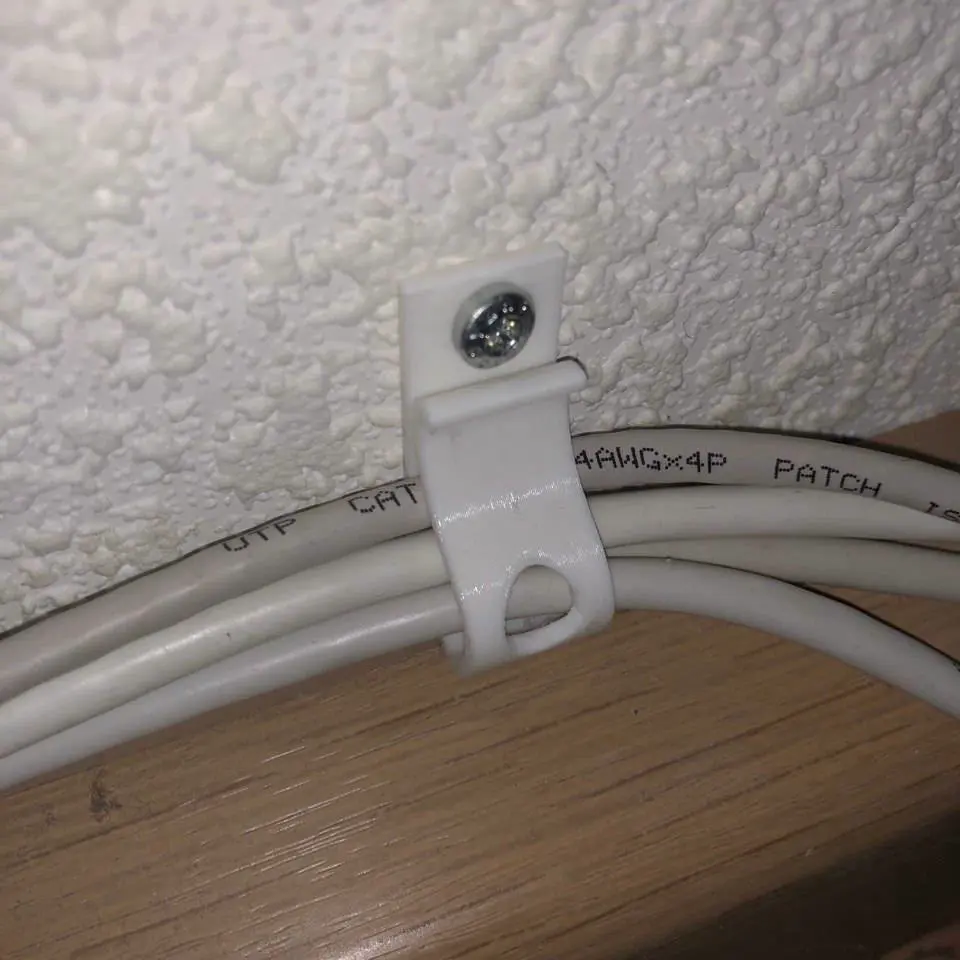 Free Other STL Download - Kabelklemmen - Cable Clips - Elektrokabelby Roland Goller