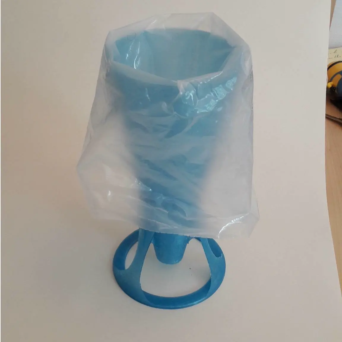 Icing Bag Holder