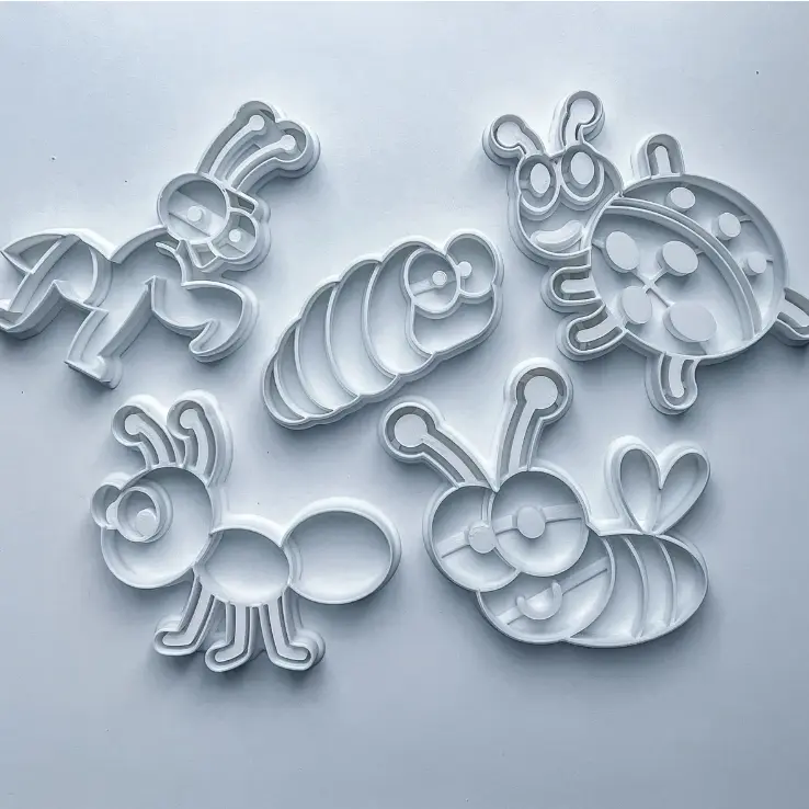 INSECTES - SET DE 5 EMPORTE-PIÈCES - POUR BISCUITS - FONDANT - PÂTE À MODELER