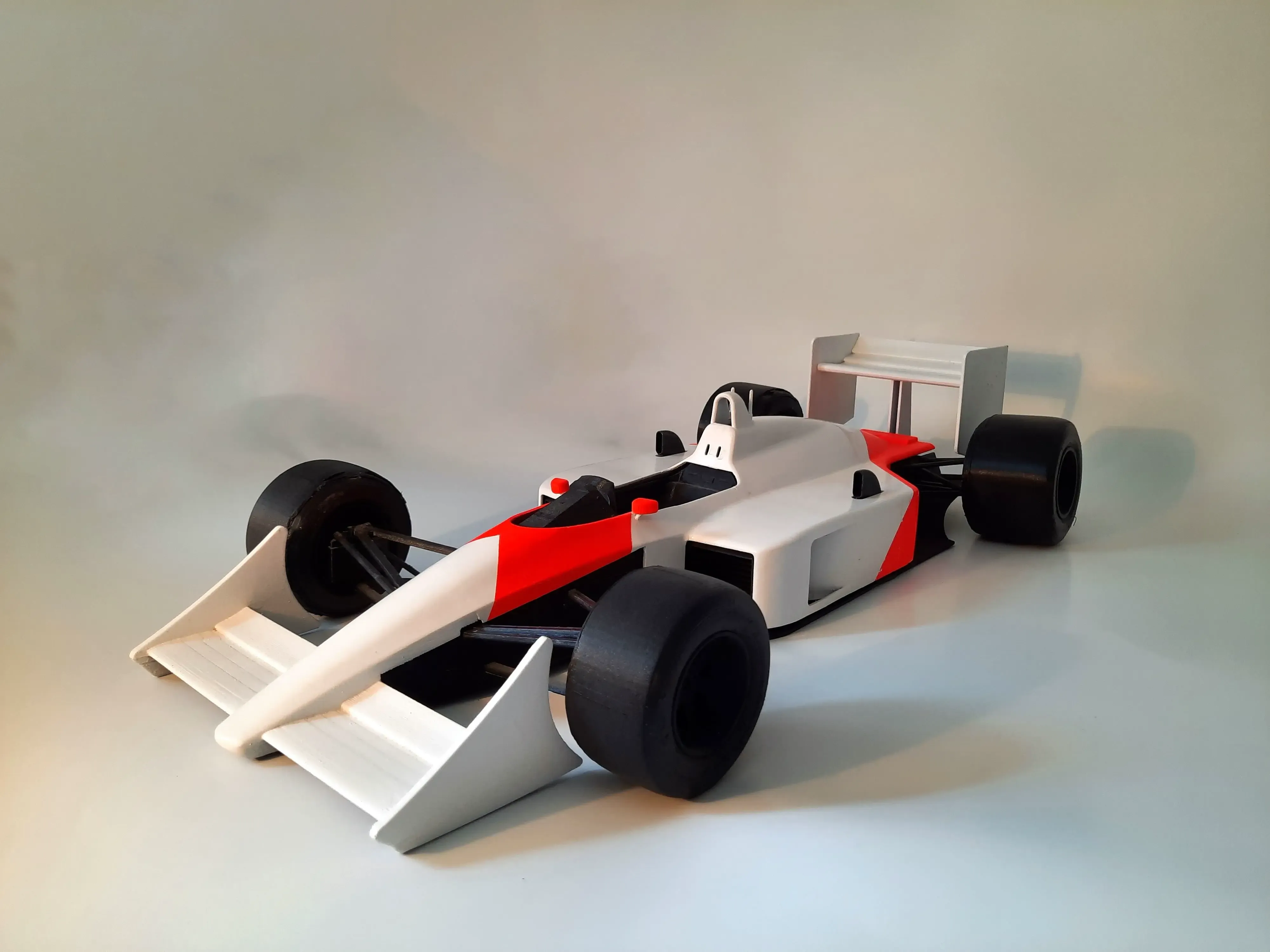 1:8 SCALE 1988 FORMULA RACER - FULLY PRINTABLE WITH INTERNAL