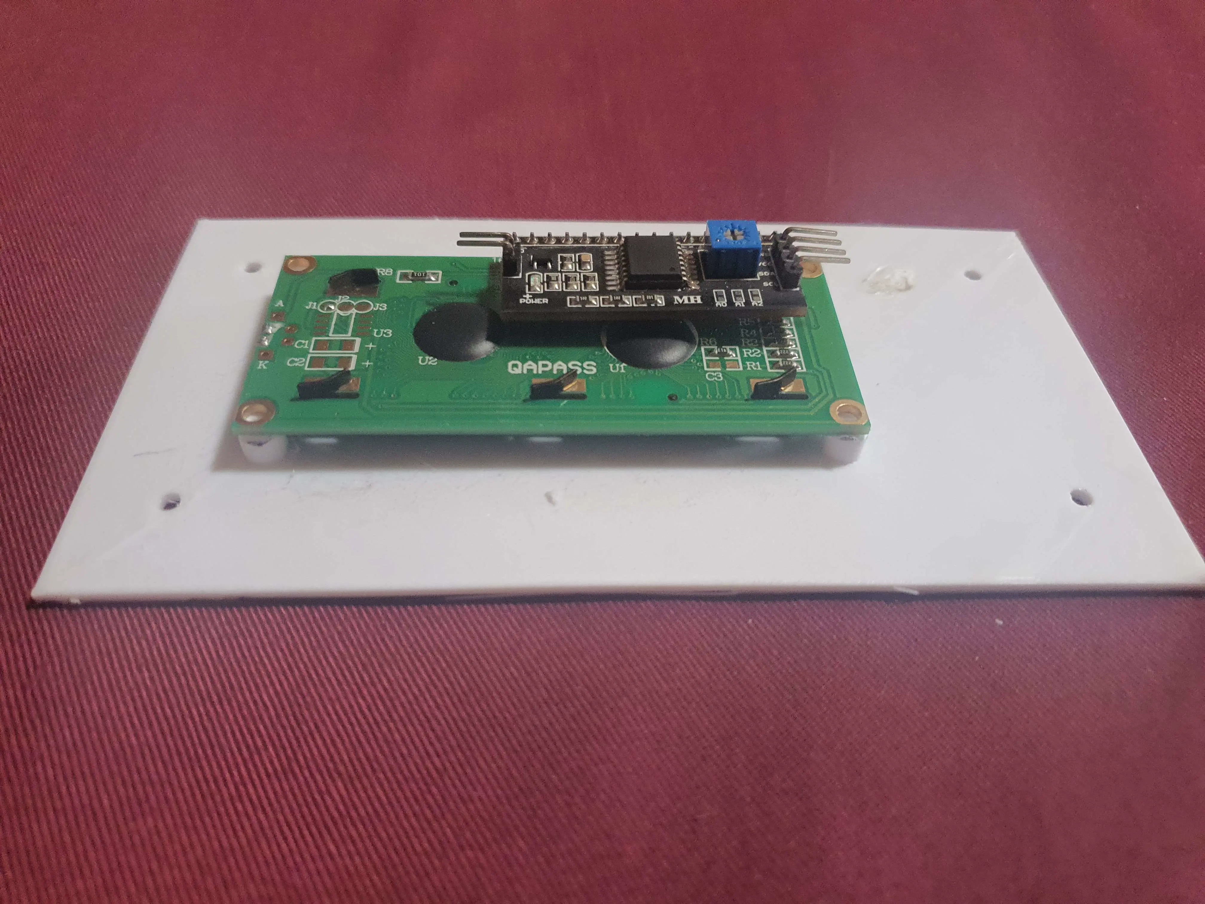 LCD 16x2 Mountable Case