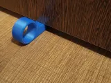 Key under the door-1