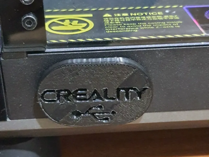 Creality USB Port Bagde (Tapa antipolvo)