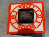 Mother's Day Clock - Glow in the dark - Love Mom-5