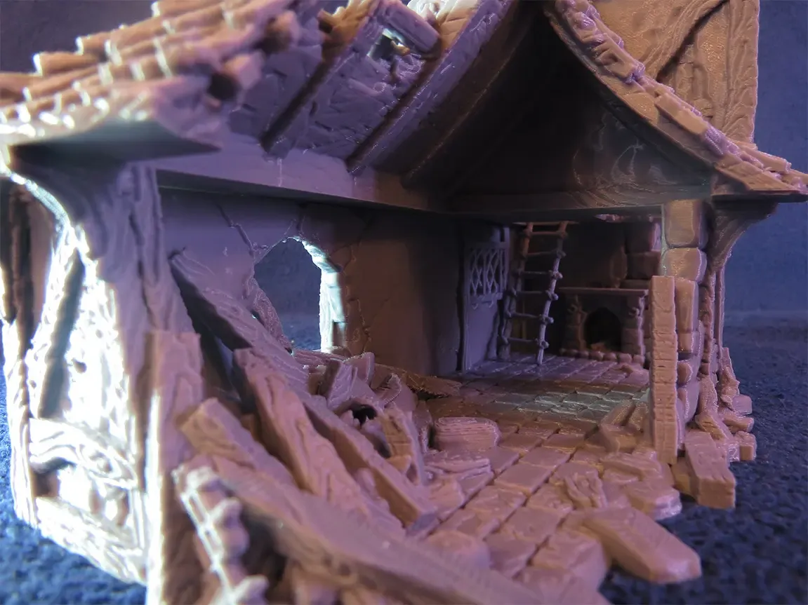 City of Tarok - Ruined Small House - RPG Terrain