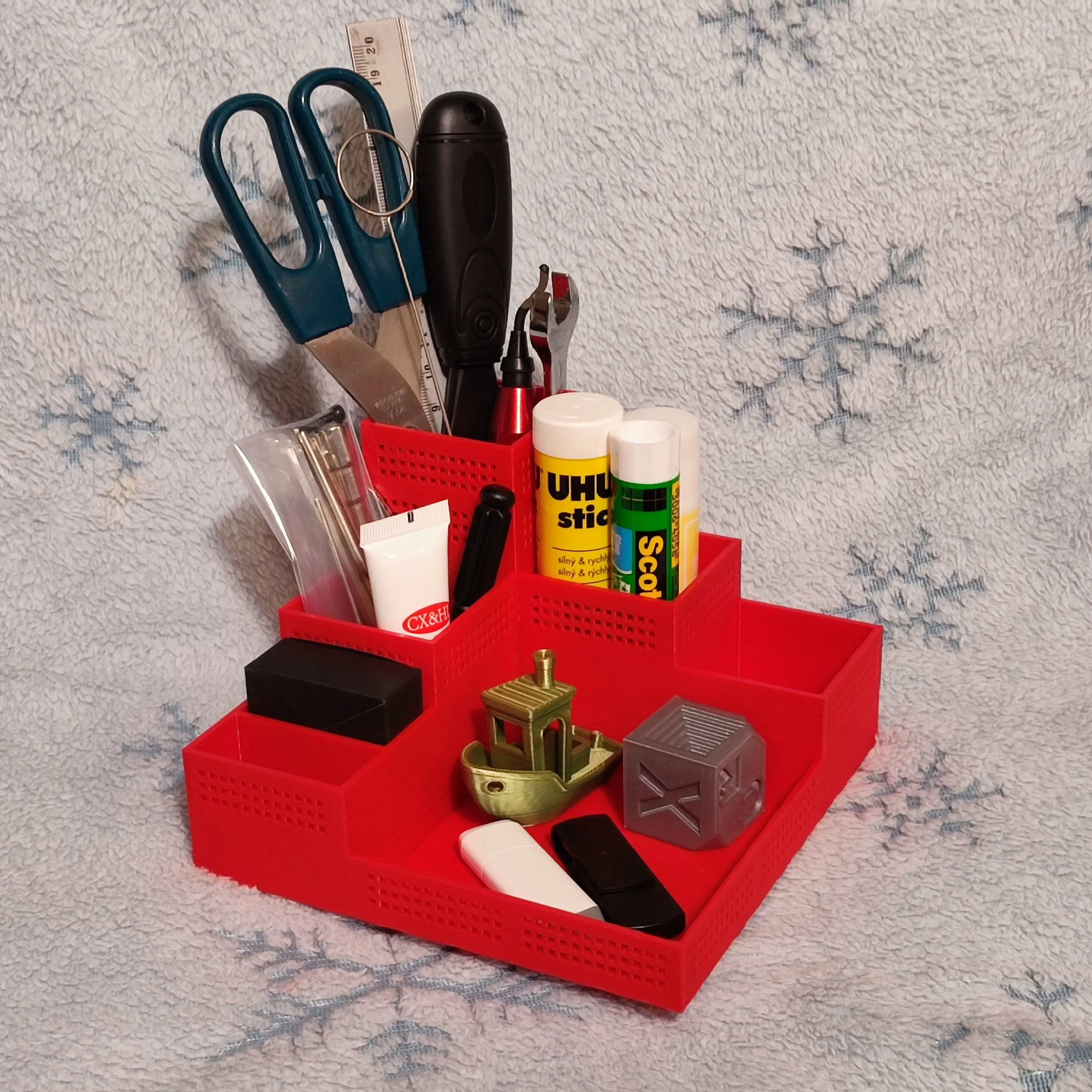 Organisateur d'outils / porte-ustensiles
