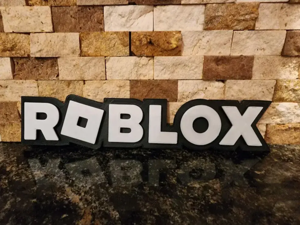 FIGURA DECORATIVA CON NOMBRE DE ROBLOX