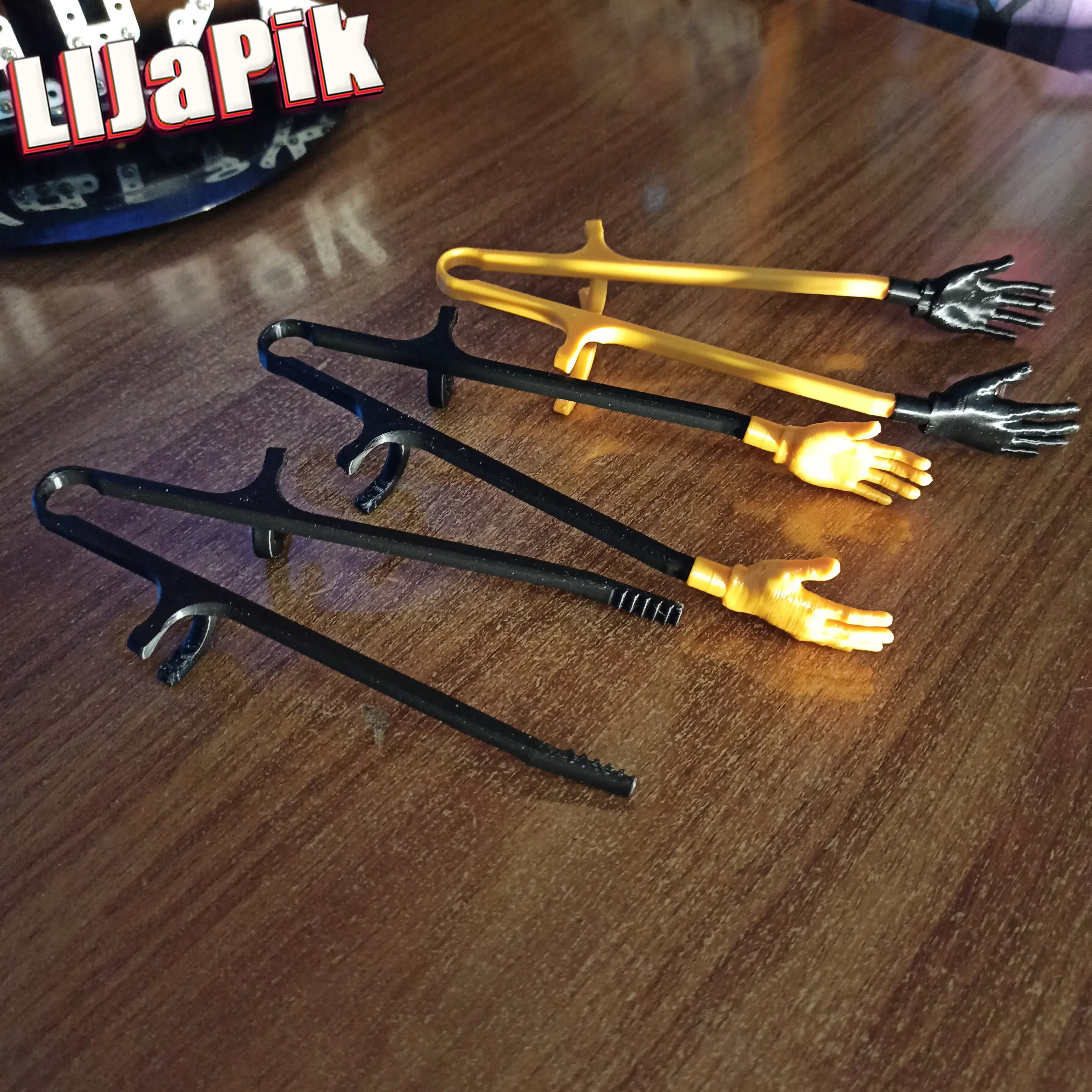 Snack chopsticks / Sushi / Small hands / Tweezers / Палочки