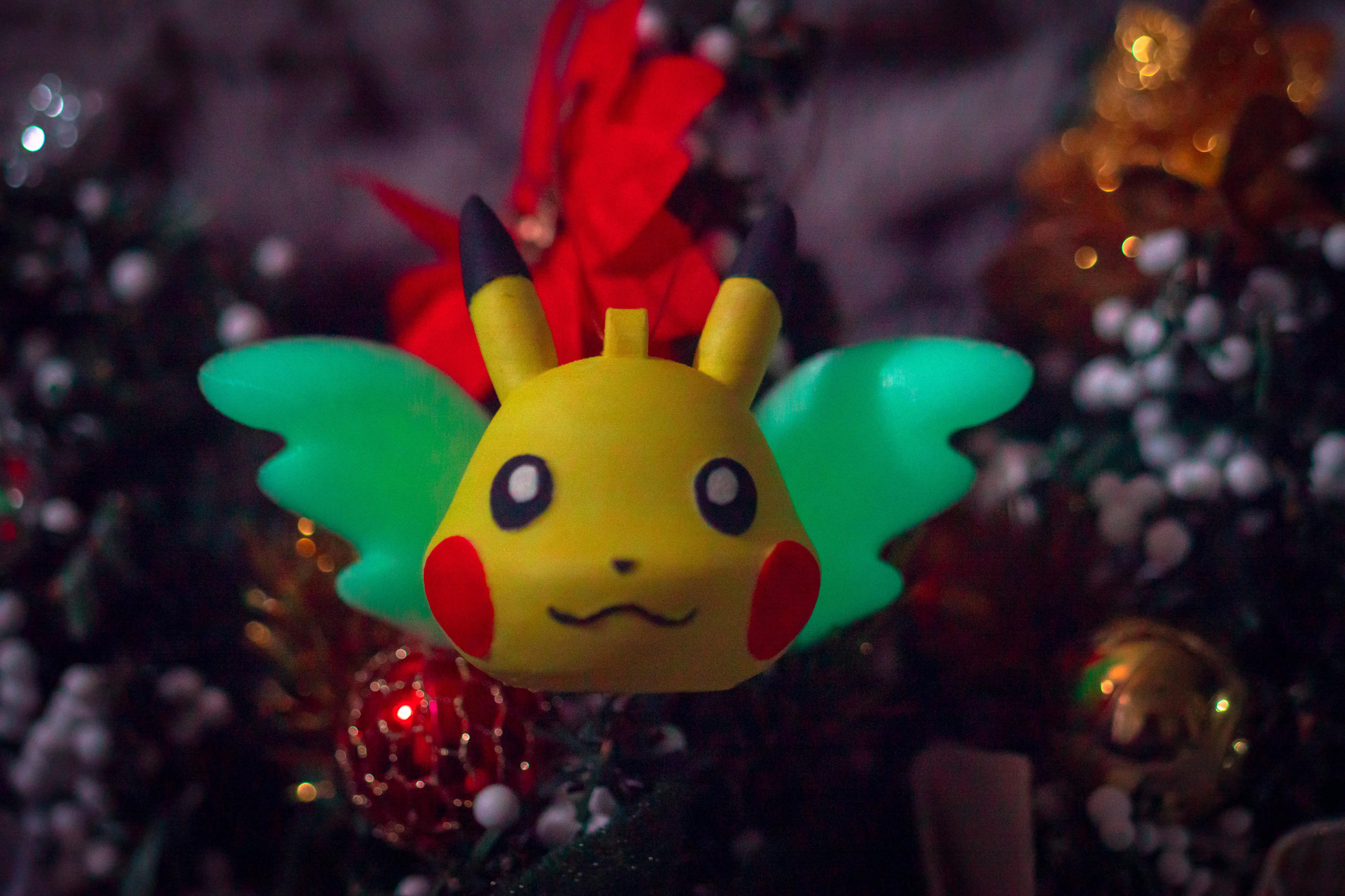 FanArt do Anjo Pikachu - Decoração de árvore de Natal/Ornamento/Babela