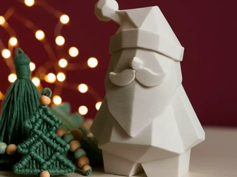 Low Poly Santa Claus Figure | Modern Christmas Decor