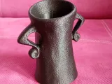 Modern Thinking Vase-1