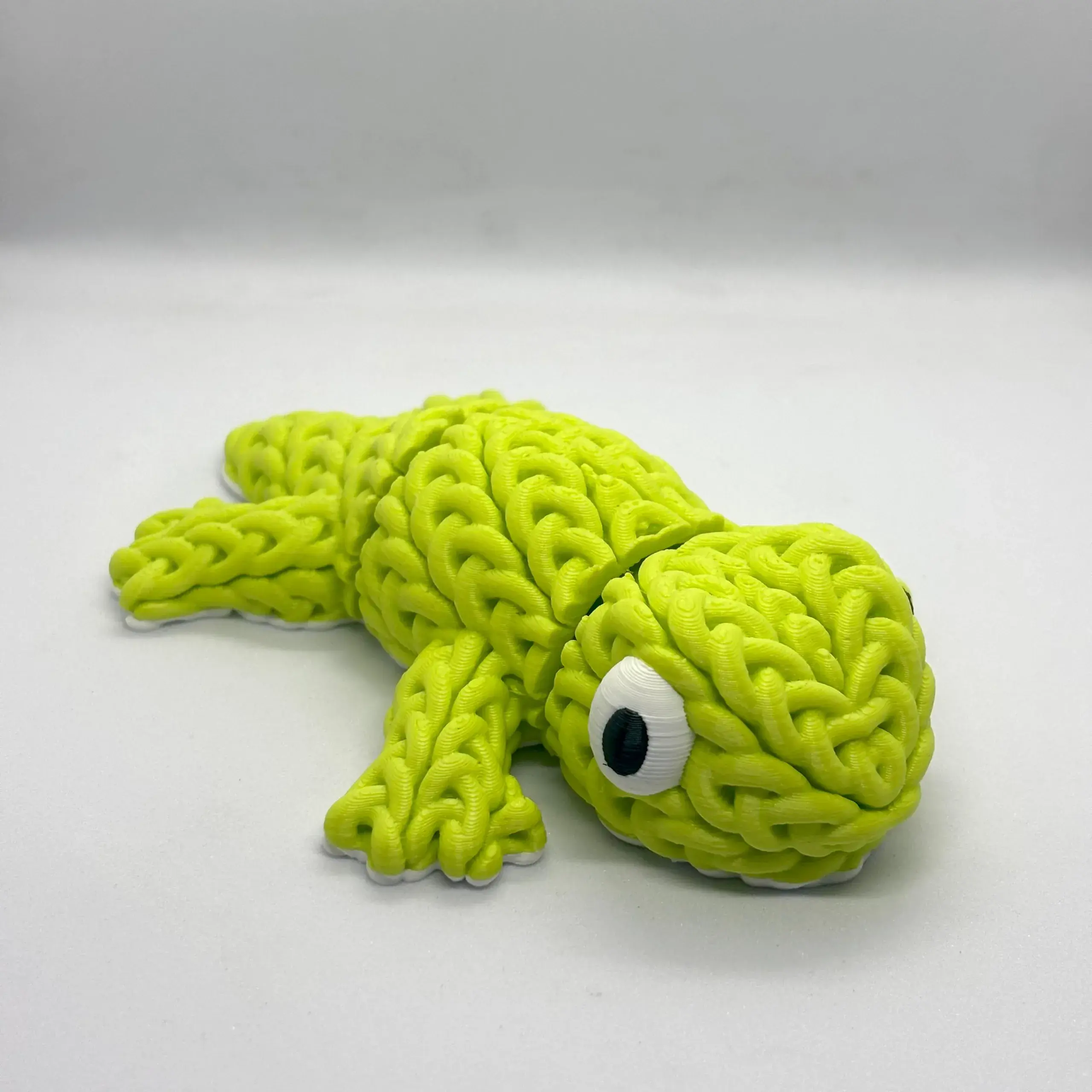 Knitted Flexi Gecko