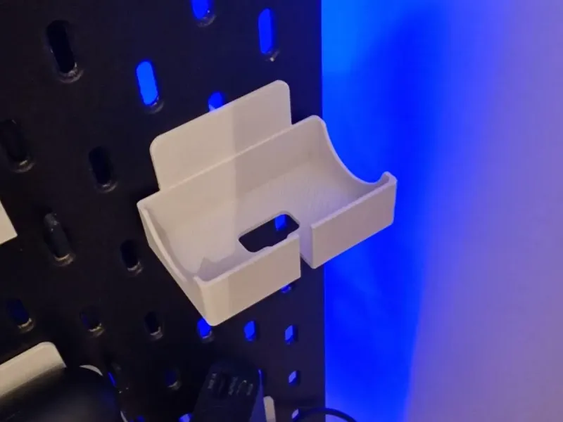 Jabra Elite4用ホルダー（「Ikea Skadis Charger wall」モジュール）