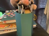 Makeup brush holder-0