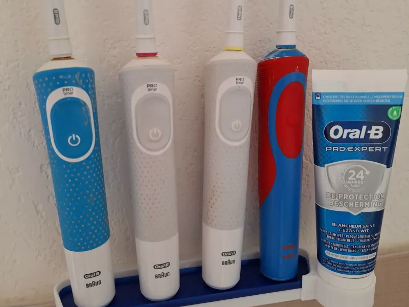 Support mur Oral B 4 brosses