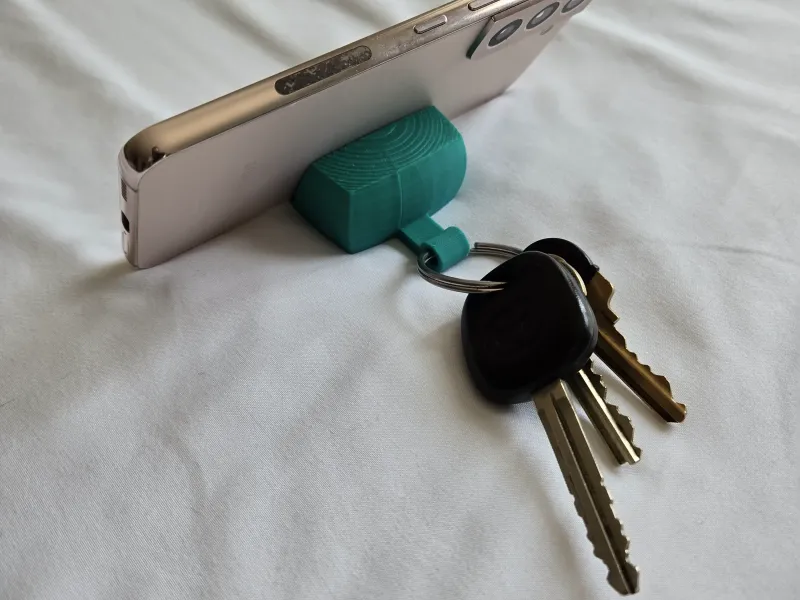 BEACH KEYCHAIN PHONE STAND