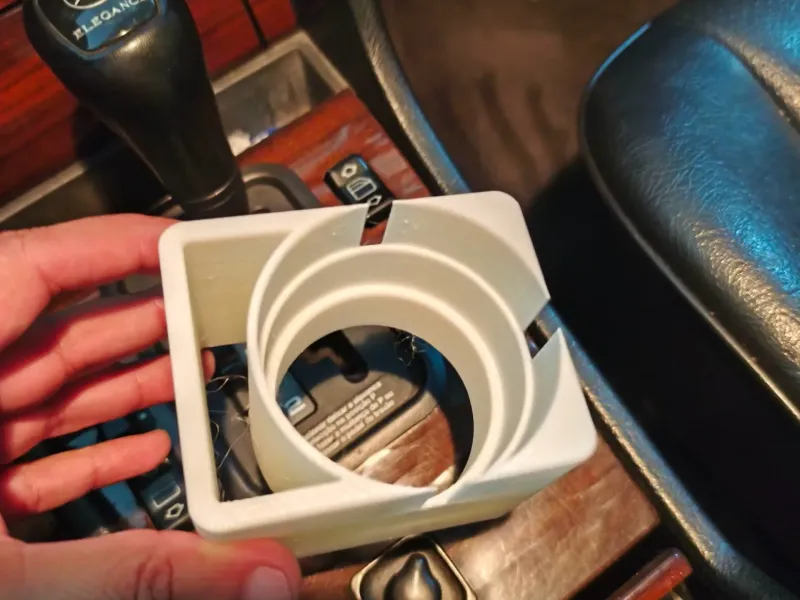 Mercedes W202 Can-Holder
