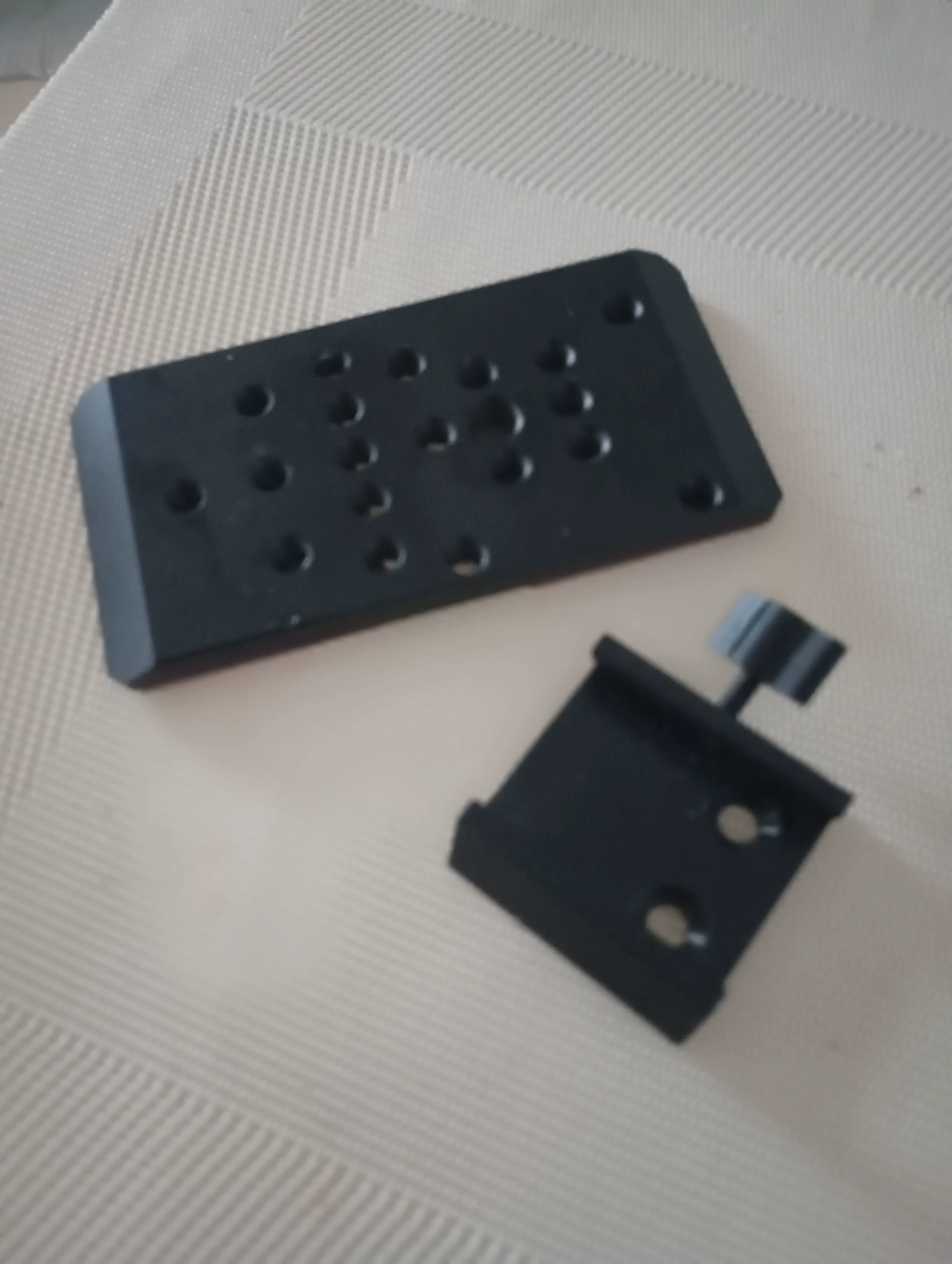 Flat holder vixen style for red dot finder on SeeStar S50