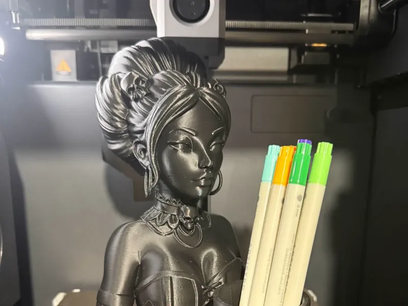 Gothic Lady Pencil Holder