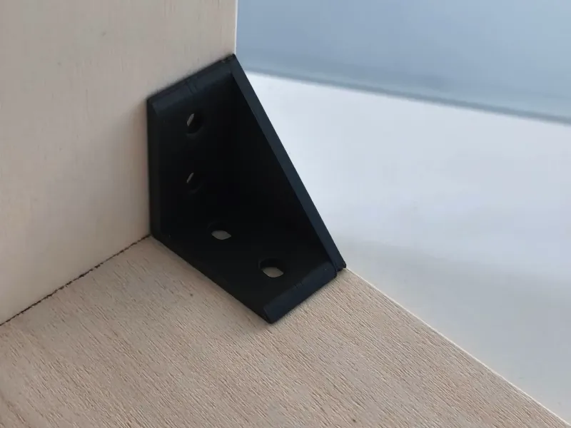 Corner square