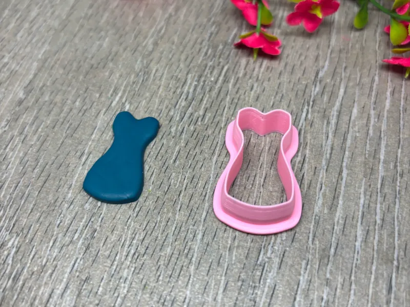 CORTADOR DE ARCILLA PARA VESTIDO