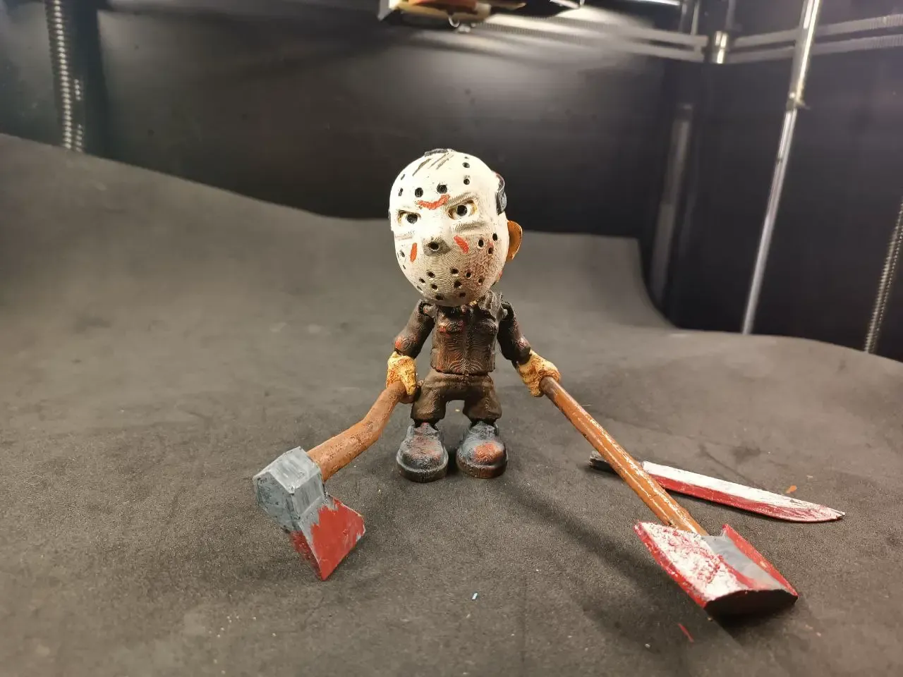FLEXI PRINT-IN-PLACE JASON VOORHES WITH WEAPONS FANART