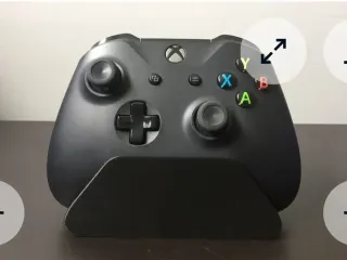 Xbox Controller Stand