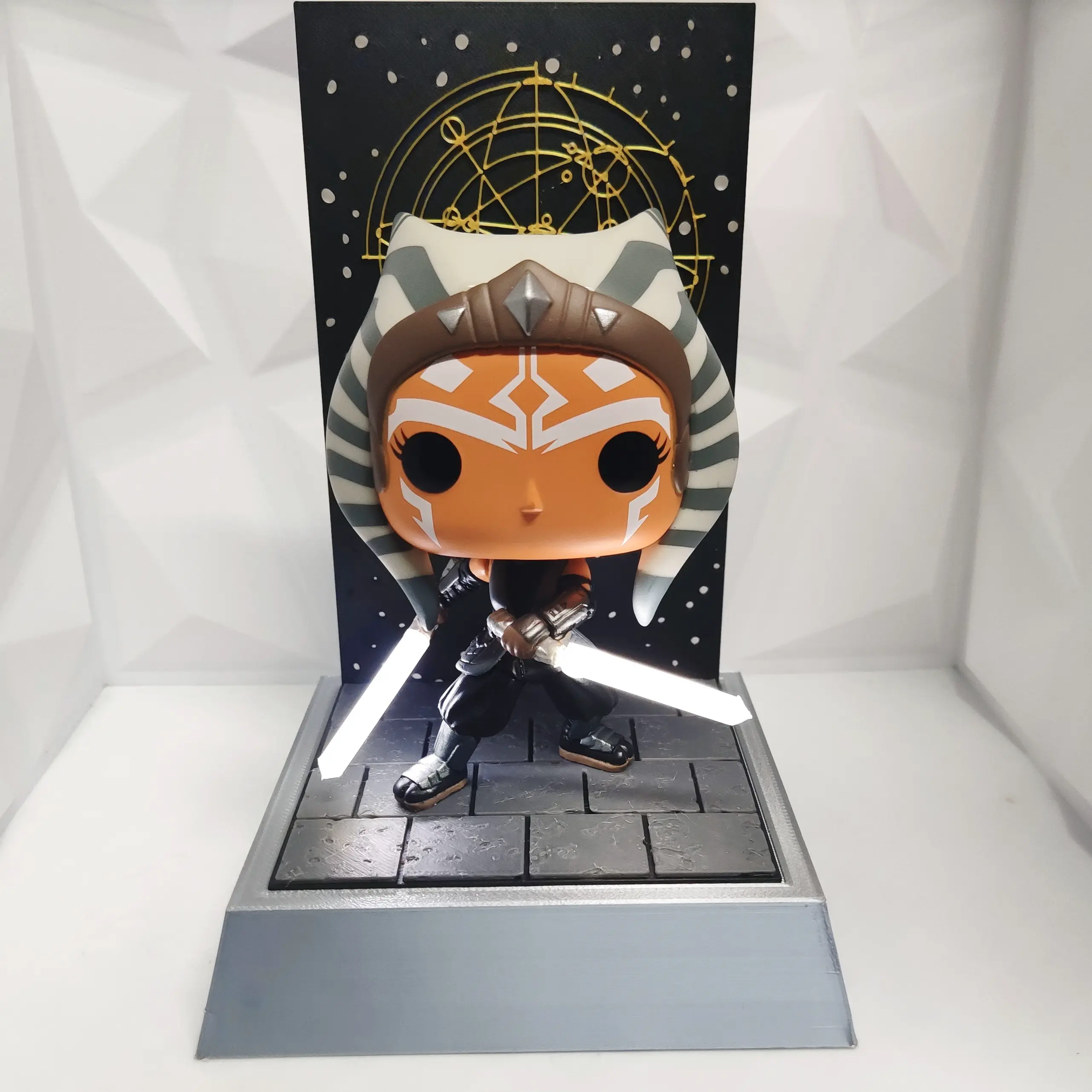 Ahsoka Tano Funko Pop Display Stand – LED Lightsaber Ready