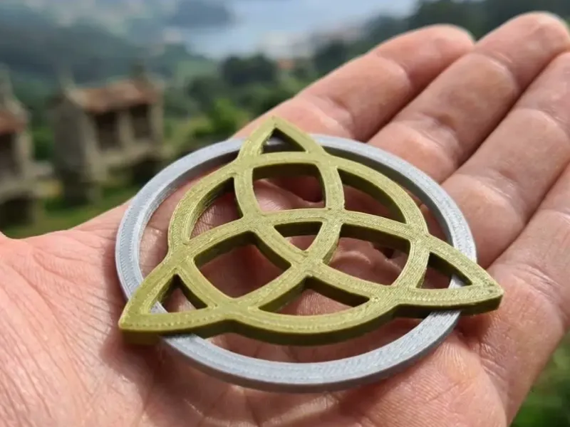 Celtic triquette