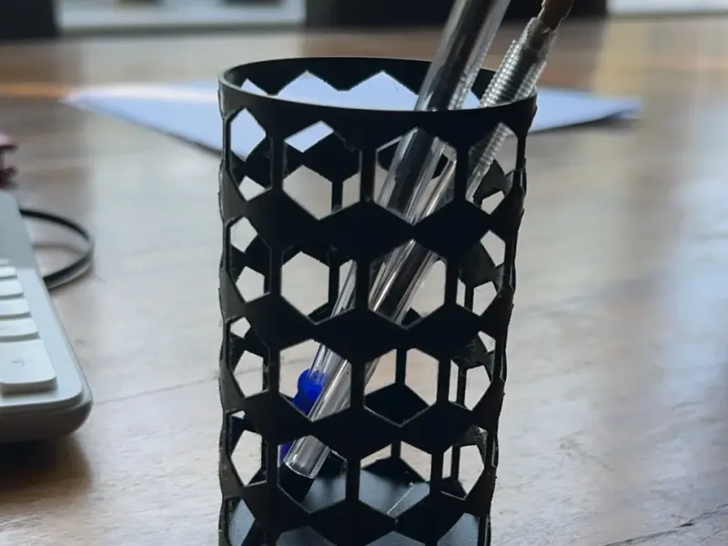 Pen pot