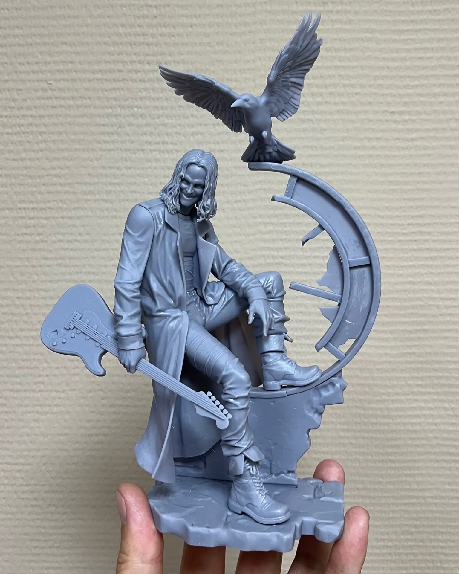 THE CROW