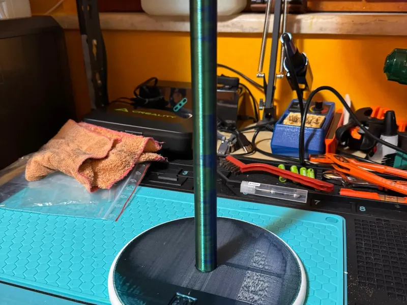 Base para lançamento de argolas
